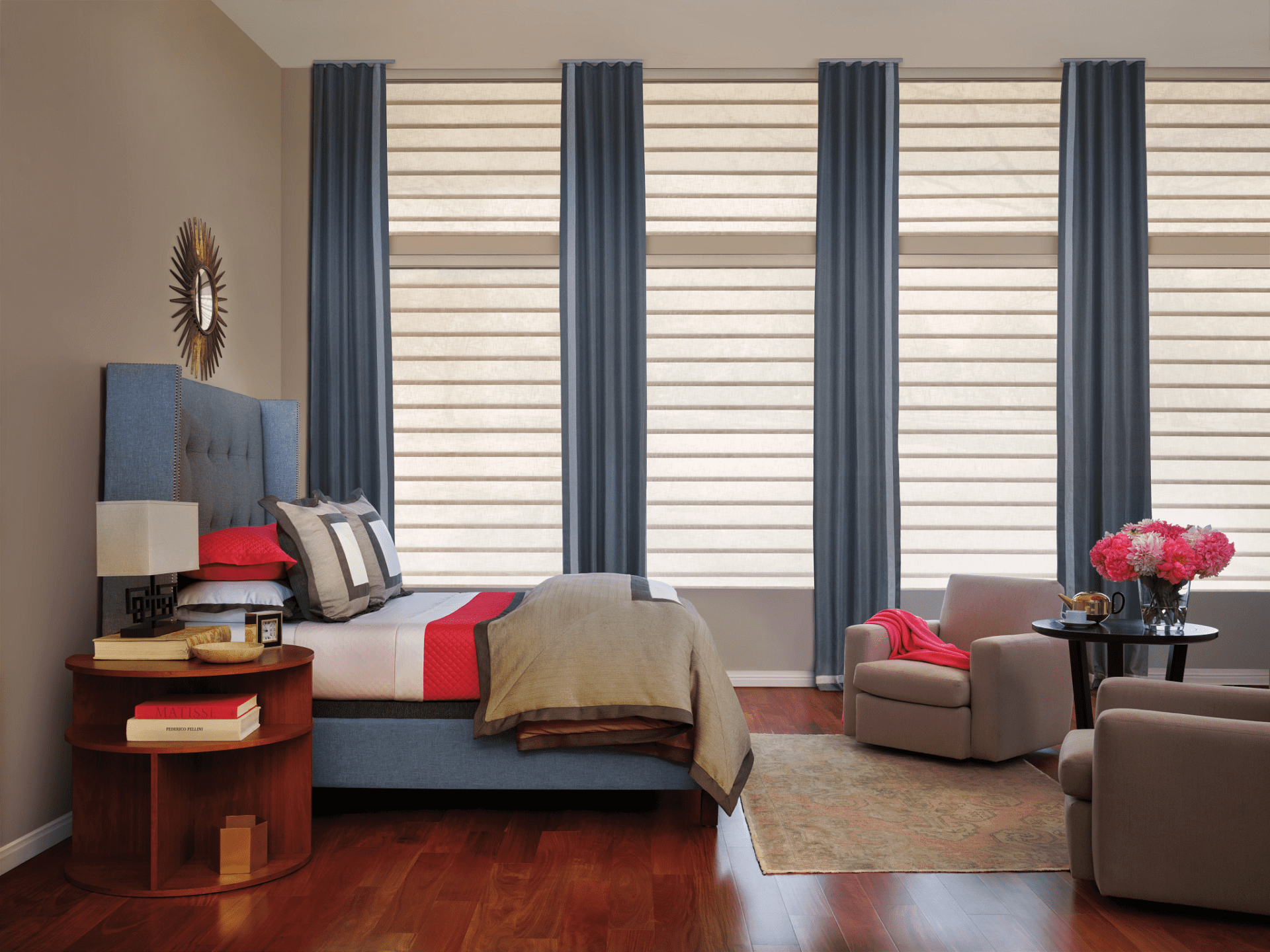 2018_VIG_Duolite_PV_BelfastLinen_Bedroom_BackFullyRaised- Roman Shades